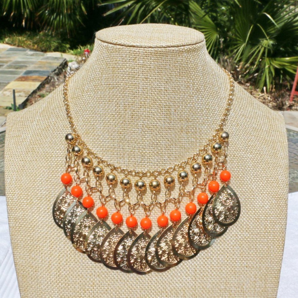 Boho Necklace Ethnic Bead & Goldtone Statement NWT - Picture 2 of 4